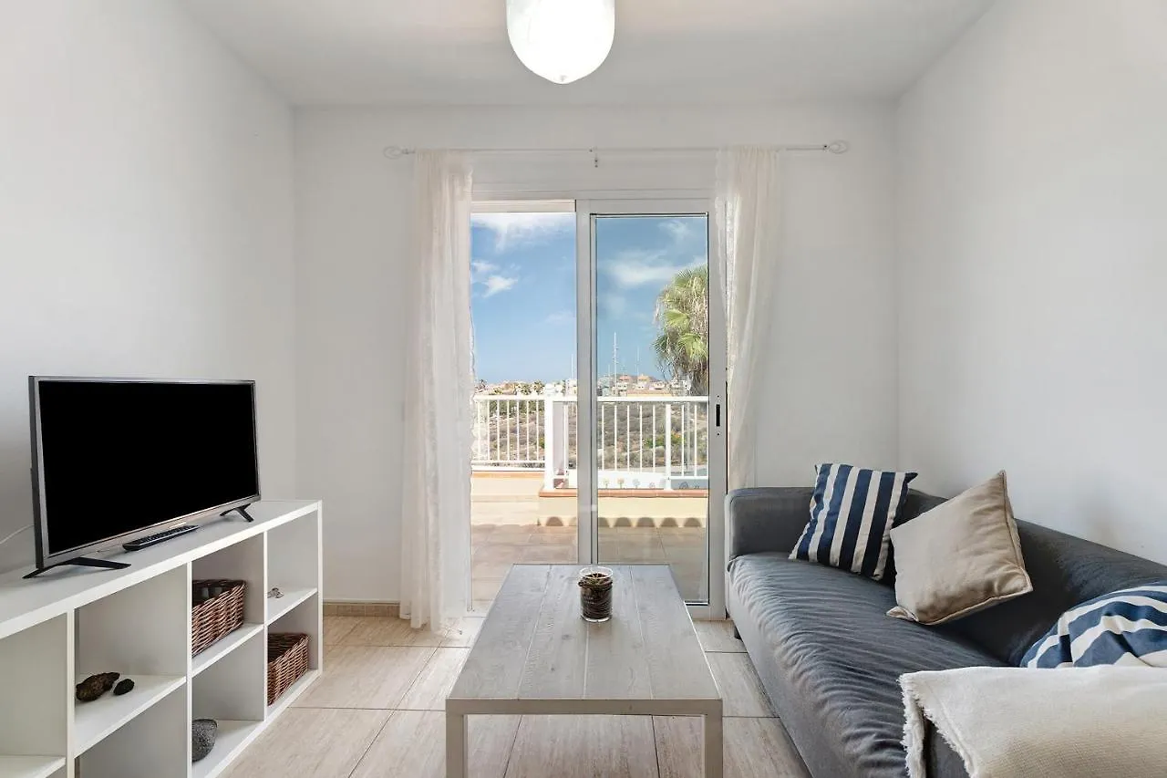 Bonito Apartamento Costa Silencio アロナ
