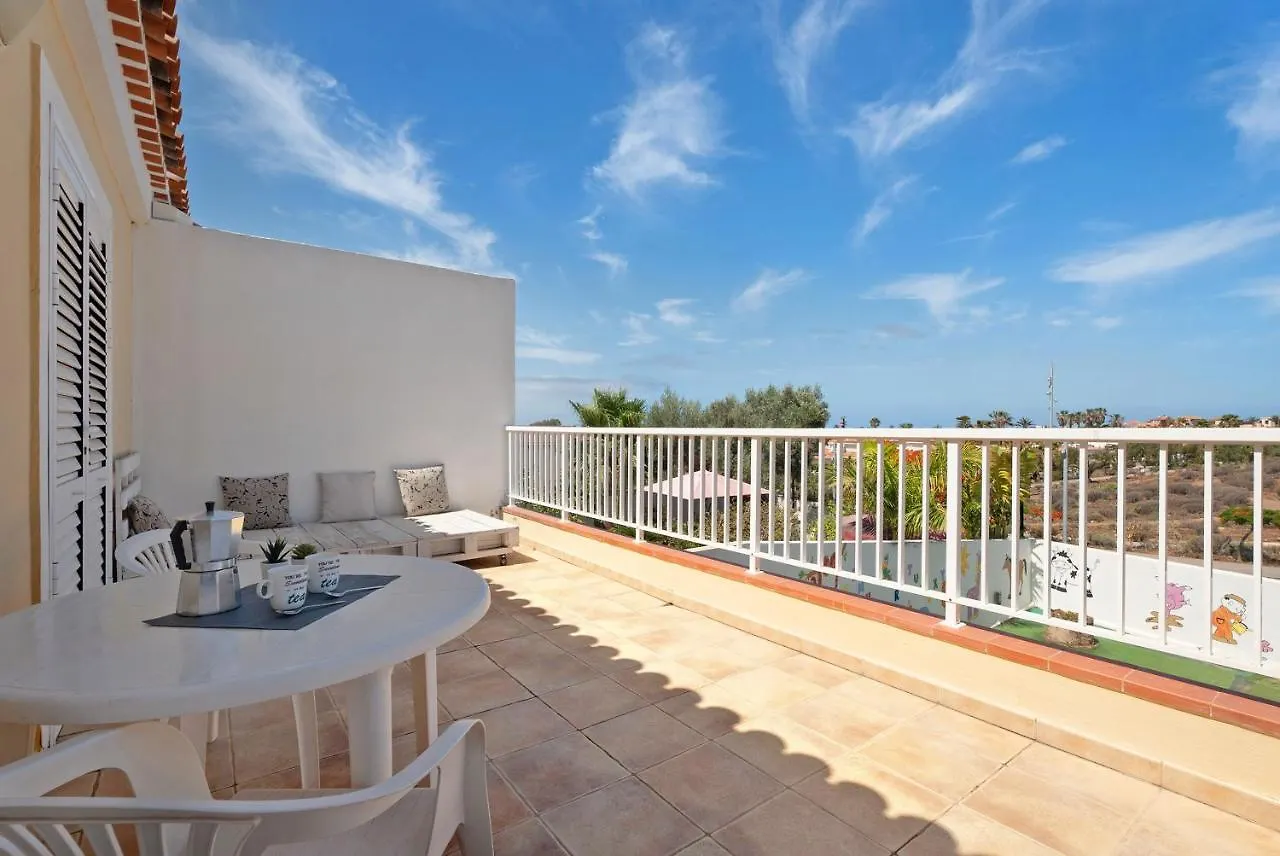 Bonito Apartamento Costa Silencio アロナ