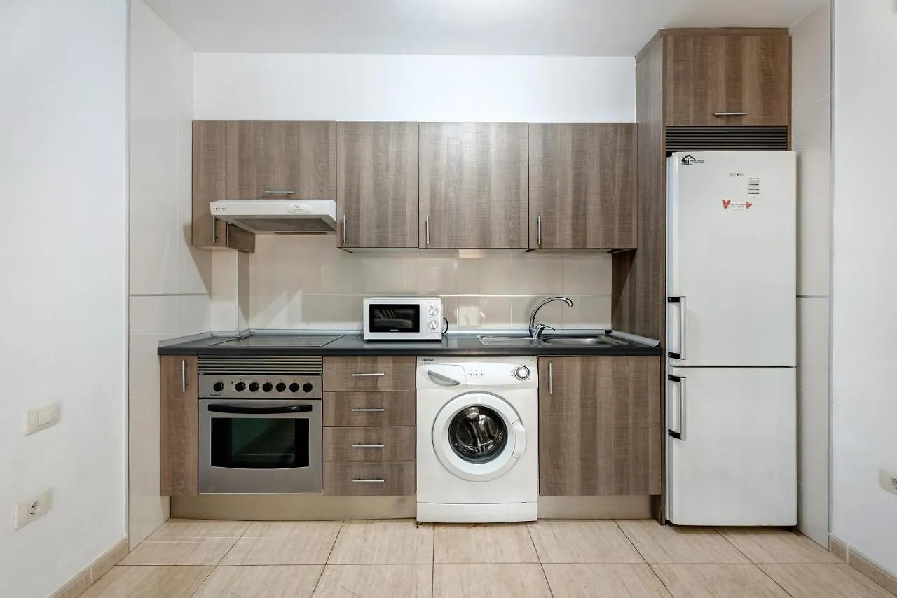 Bonito Apartamento Costa Silencio アロナ